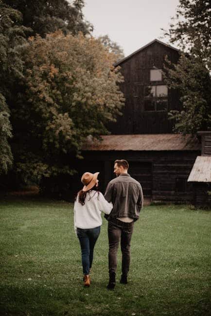 couple on hike